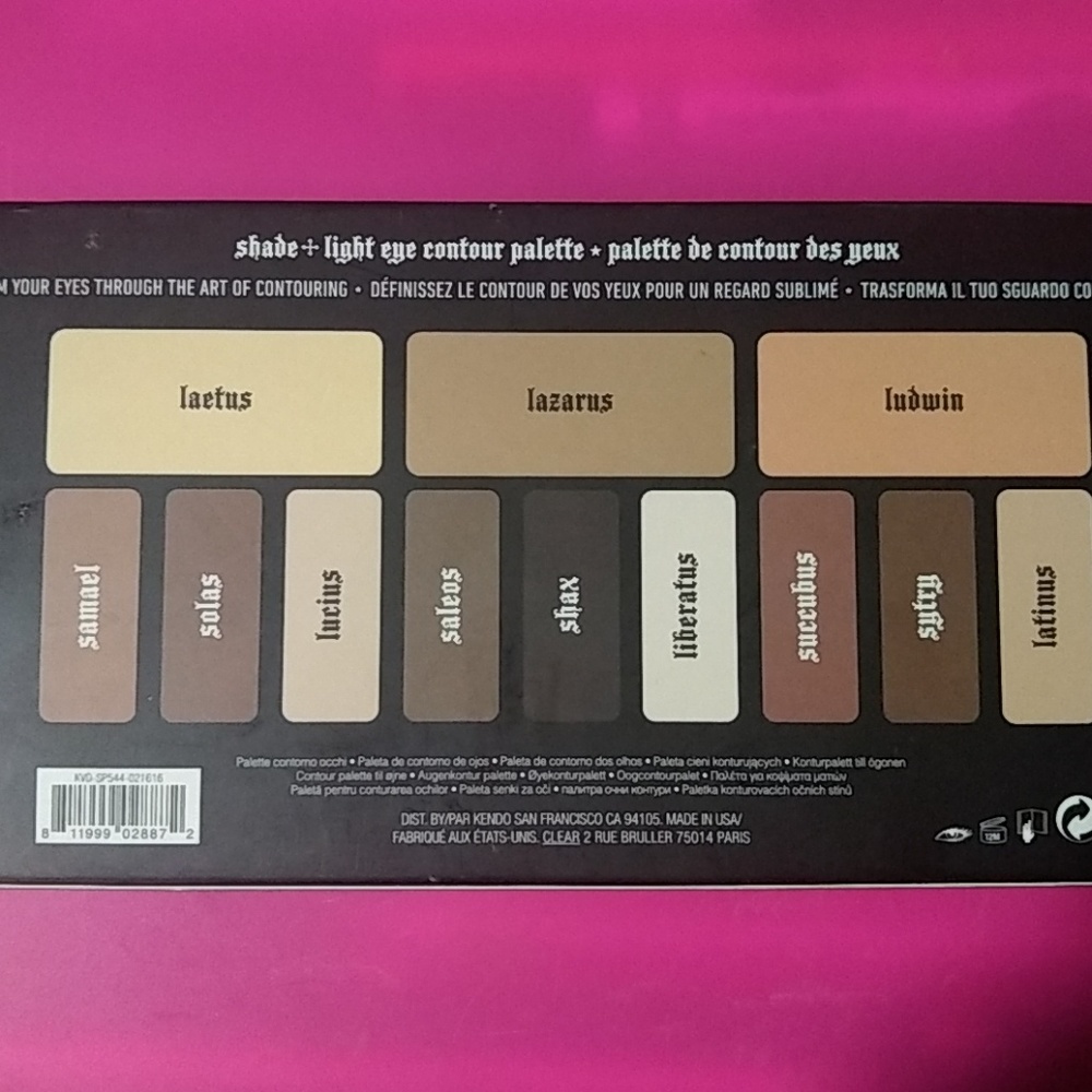 Makeup - Picture 2 of 4